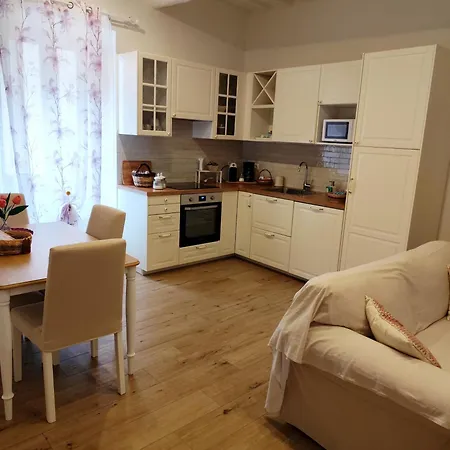 Apartment 206 Cavour House