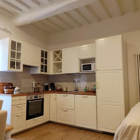206 Cavour House * Orvieto