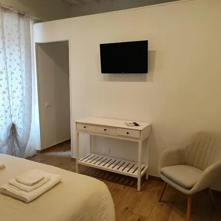 206 Cavour House Apartament *