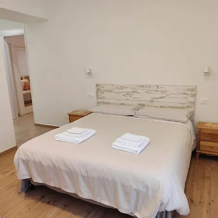 Apartment 206 Cavour House