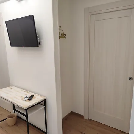 206 Cavour House Apartament