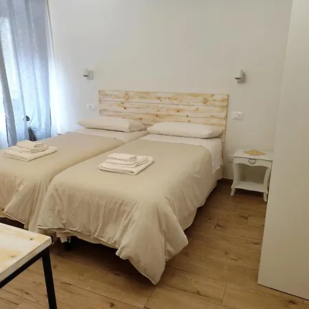 Apartment 206 Cavour House