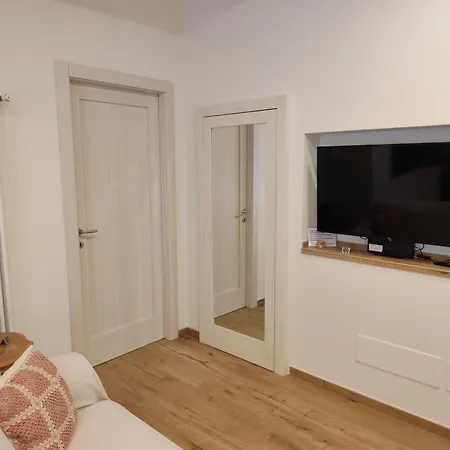 206 Cavour House * Orvieto