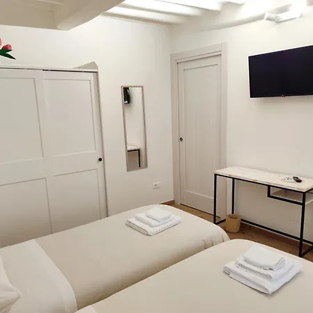 Apartament 206 Cavour House *